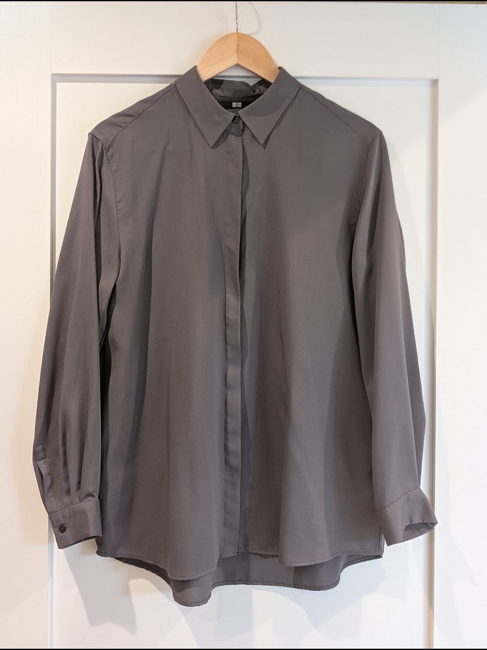 UNIQLO Button-Down Blouse in Slate Gray NWT
